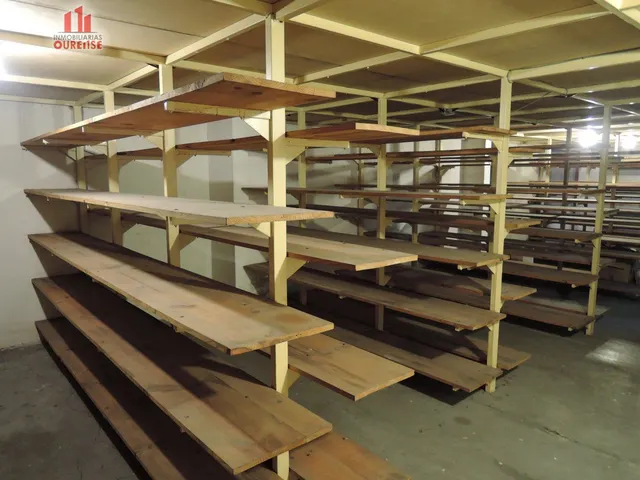 SE VENDE O ALQUILA LOCAL COMERCIAL EN O COUTO. — 7