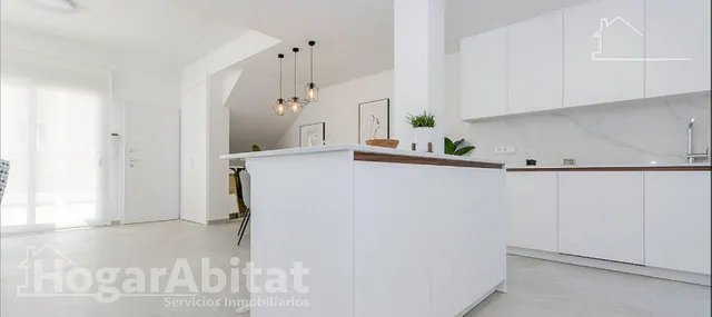 Lujo y calidad de vida en esta vivienda totalmente nueva con piscina — 21