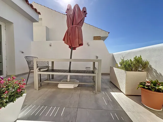 Adosado 3 habitaciones 358m² en venta - Centro — 40
