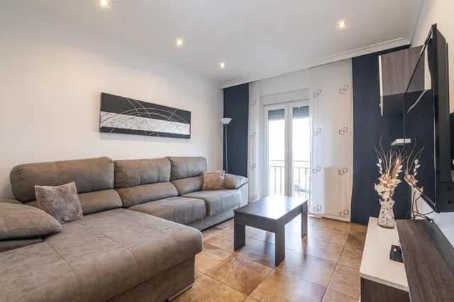 ¿que en plaza madrid no hay viviendas con terrazas espectaculares? magnifico piso 125 m2, terraza de 30 m2, ascensor, 3 habitaciones — 16