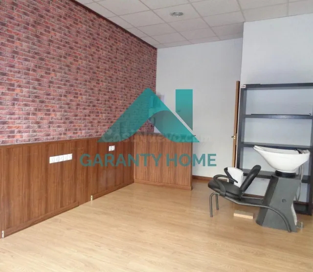 LOCAL COMERCIAL EN ALQUILER – ZONA LA MADRILA ✨ - foto 2