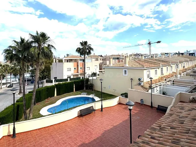 Adosado 4 habitaciones 251m² en venta - Centro - foto 4