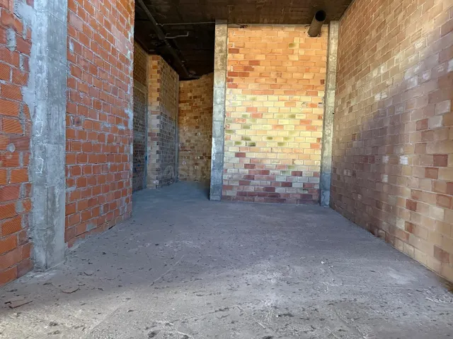 Local comercial 92m² en alquiler - Zona El Pilar