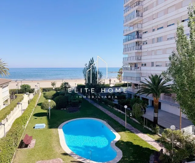 APARTAMENTO DE 3 habitaciones Y 2 BAÑOS EN PRIMERA LINEA DEL