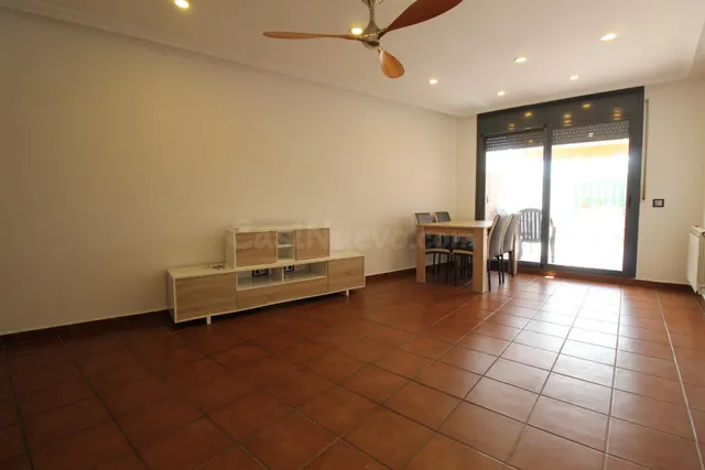 Planta baja en venta en Vilanova i la Geltrú, zona Fisa - foto 2