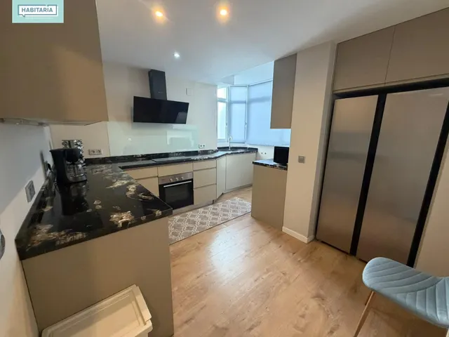 Alquiler vivienda de temporada, maximo 11 meses con vistas despejadas al mar, opcion parking — 8