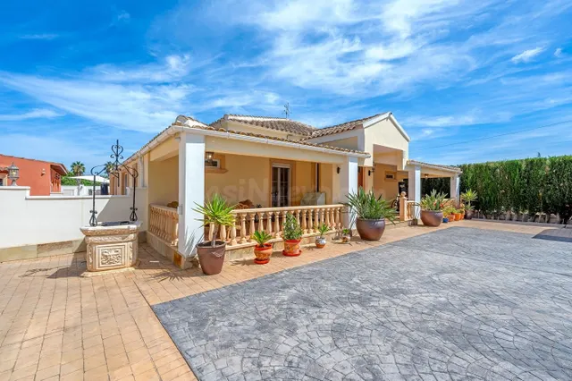 Finca Exclusiva con Piscina, Apartamento Independiente y Est - foto 4