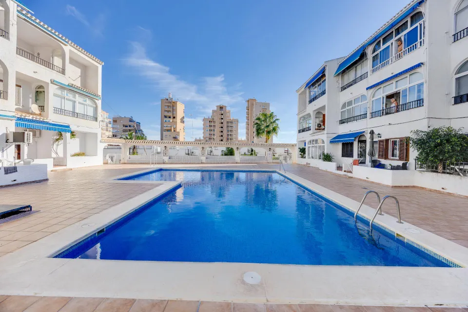 Spacious Apartment in Lomas de Mar, Torrelamata