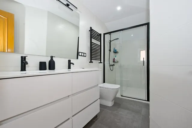 Piso 2 habitaciones 122m² en venta - Centro — 27