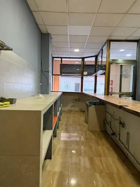 JUNTO PLAZA DE SAN JUAN ALQUILER LOCAL COMERCIAL — 10