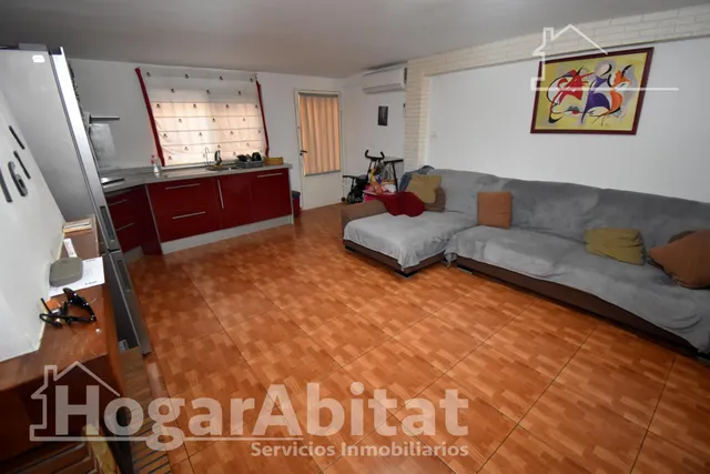 GRAN CASA CON TERRAZA TOTALMENTE REFORMADA — 25