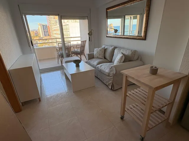 Apartamento en alquiler en Benidorm zona Poniente, 40 m2. — 7