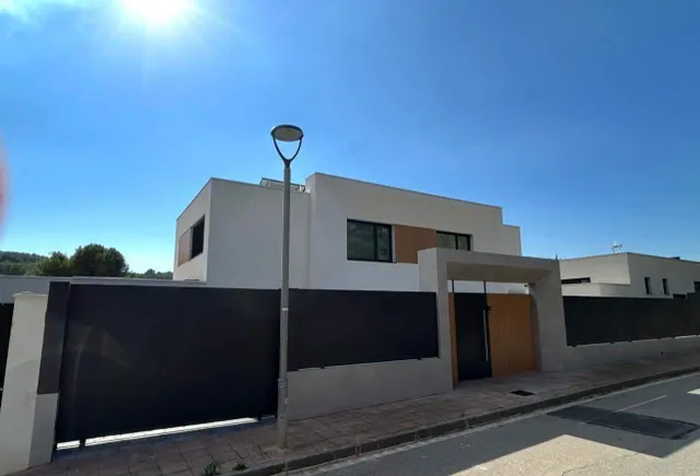 Espectacular casa de obra nueva en Mas Alba — 19