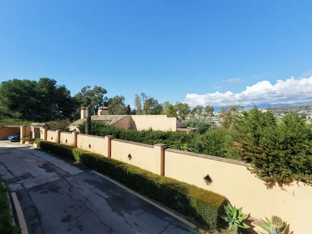Chalet 6 habitaciones 467m² en venta - Costa Del Sol - foto 5
