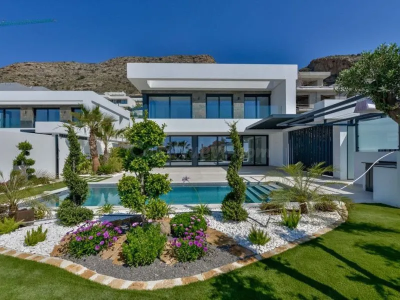 Villa 7 habitaciones 998m² en venta - Sierra cortina