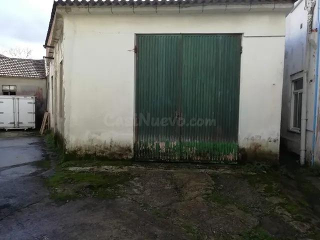 Se alquila bajo frente al Jardín de Carballo - foto 5