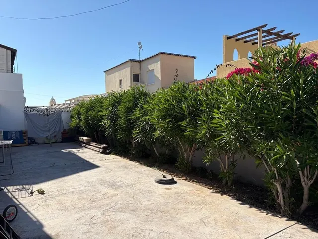 Villa 2 habitaciones 130m² en venta - Centro — 35