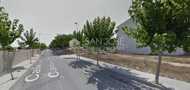 VENTA DE SOLAR URANO EN ZONA PARQUE CON PROYECTO INCLUIDO - foto 2