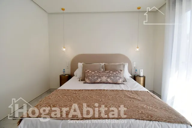 CHALET NUEVO CON PISCINA, GARAJE Y TERRAZA — 29