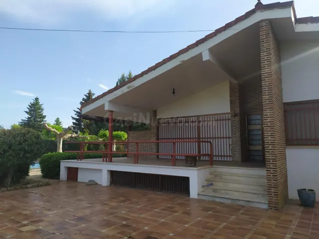 Finca rústica 4 habitaciones 231m² en venta - Villamuriel de