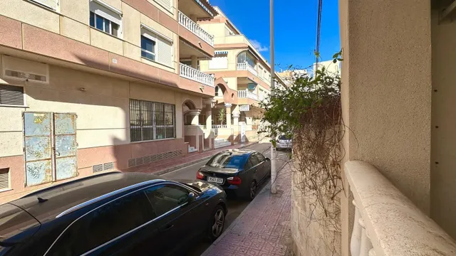 Apartamento 2 habitaciones 82m² en venta - La Mata pueblo — 28