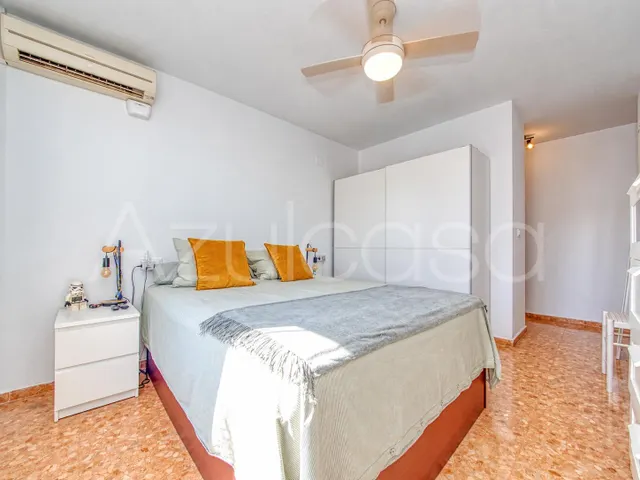 Ático en venta de 2 dormitorios y 2 baños en Gran Vía, Alicante — 28