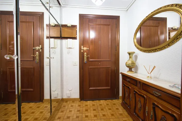 Vivienda de 4 dormitorios con terraza y urbanización en san blas — 33