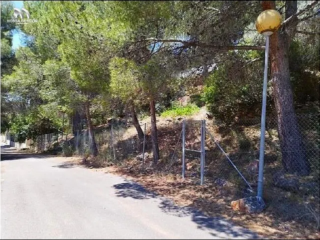 OPORTUNIDAD ÚNICA !!! - TERRENO URBANO EN LA PARRETA - BENIC - foto 3