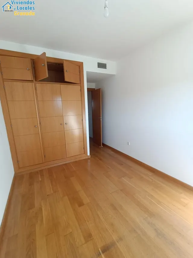 Estupendo apartamento en Campus de la Salud — 8