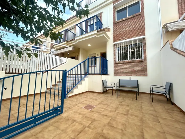 Casa 3 habitaciones 105m² en venta - Altos de Campoamor