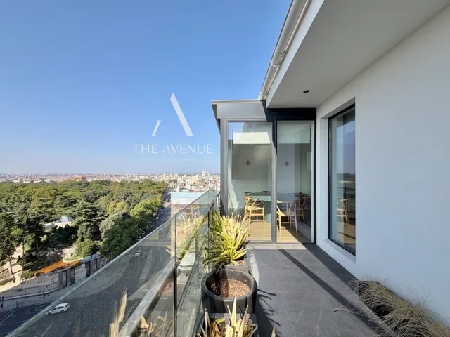 Alquiler de dúplex en Calle de O'Donnell con pisicina privada — 11