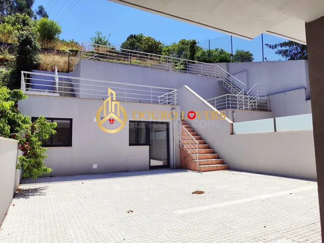 Pareado 3 habitaciones 213m² en venta - Mafamude e Vilar do 