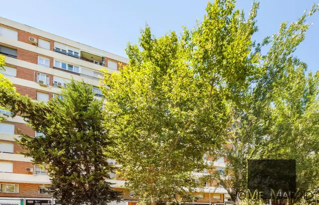 ESTUDIO HOME MADRID OFRECE estupendo piso de 104 m2, en la z