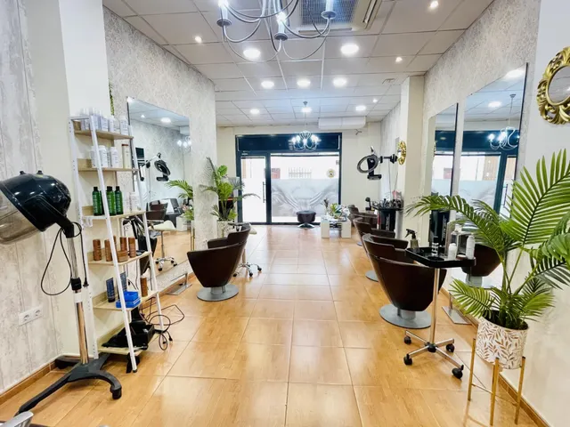 LOCAL EN VENTA EN ZONA CERCANA AL MERCADO DE ABASTOS¡¡¡¡ - foto 3