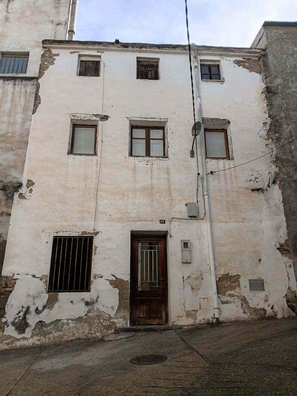 Encantadora casa de pueblo con carácter en el pintoresco pueblo de Tivenys