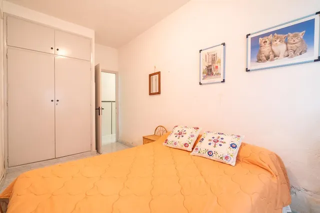 Vivienda en Torrevieja de planta baja al lado de la playa. — 12