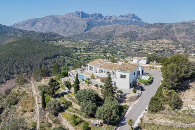 Villa 5 habitaciones 359m² en venta - Benissa pueblo — 3