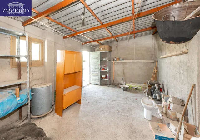 ¡CASA EN UNA SOLA PLANTA, CREA TU VIVIENDA IDEAL EN ALBOLOTE! Casa en una sola planta con patio, garaje y un gran potencial. — 27
