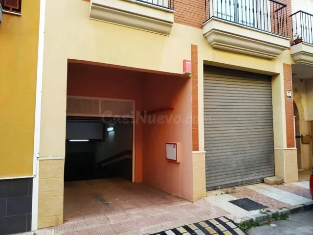 Plazas de garaje en venta en Roquetas de Mar - foto 2