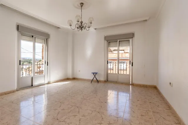 Edificio en Venta en Guadix - Oportunidad de Inversión — 15
