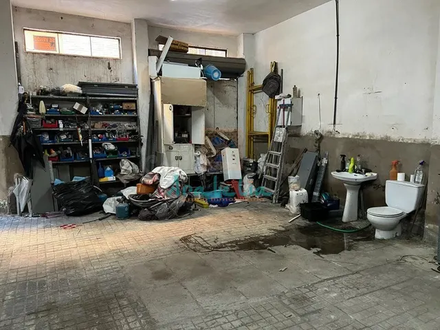 LOCAL EN EL BARRIO DEL NARANJO - foto 4