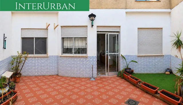 Oportunidad - Amplia casa de 197 m2 con 4 dormitorios y terr - foto 3