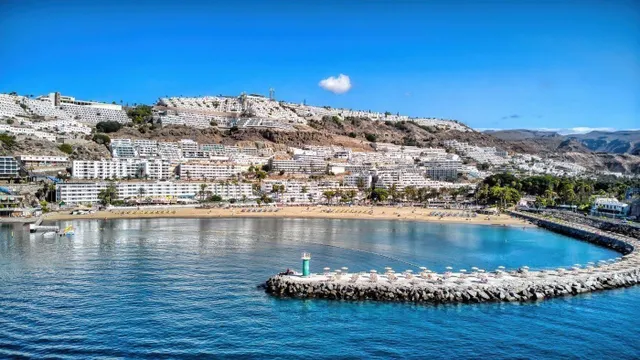 Apartamento en perfecto estado con terraza y sol de mañana — 27