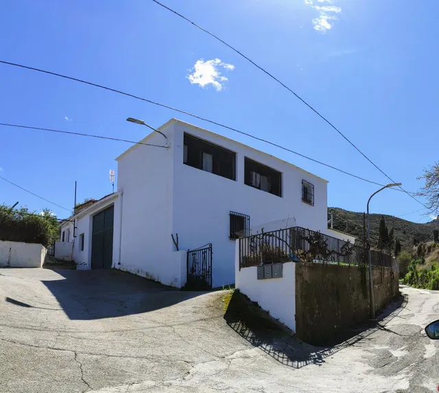 SERÓN ( ALMERÍA ). VENTA DE CASA DE CAMPO DE UNA PLANTA CON 3 habitaciones Y GARAJE PARA 2 VEHÍCULOS. — 3