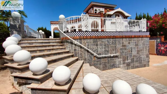 EN VENTA VILLA EN LA URBANIZACION LA CLOSA VINARÒS! - foto 2