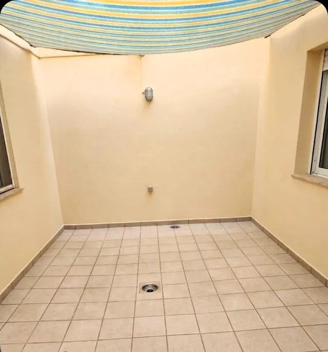 OPORTUNIDAD DE AMPLION PISO EN CHURRIANA DE LA VEGA, JUNTO PARADA DEL METRO — 38