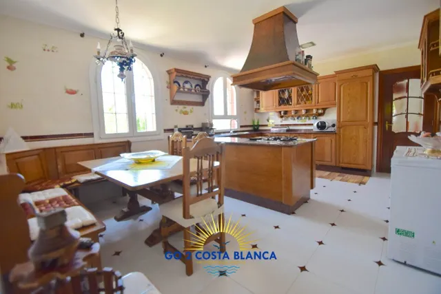 Chalet 5 habitaciones 1131m² en venta - Panorama — 8