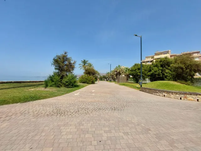Apartamento en la Playa de Salobreña — 26