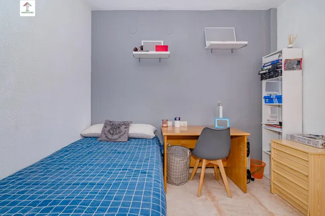 ¡AMPLIA CASA DE 4 DORMITORIOS, 3 BAÑOS Y CALEFACCIÓN CENTRAL EN LA ZUBIA! ✨ — 37