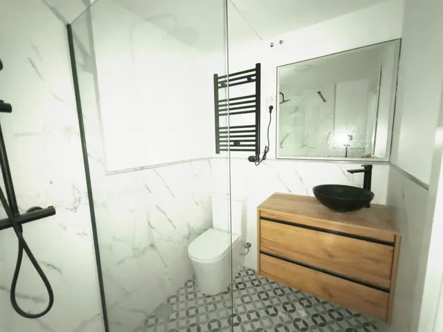 10 APARTAMENTOS PREMIUM JUNTO A PLAZA CASTILLA - foto 4